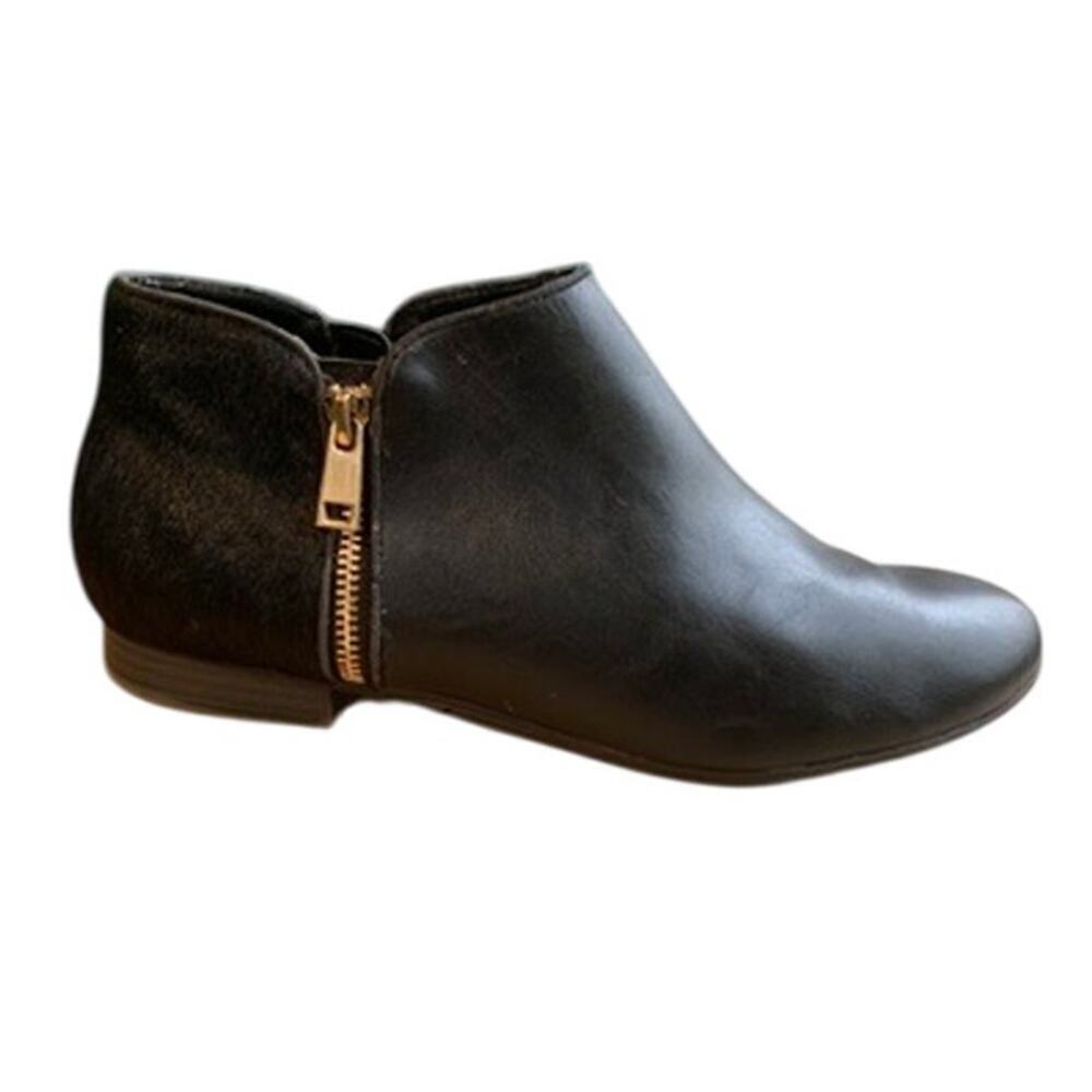 Aldo Black Leather & Pony Flat Ankle Boots Gold Zipper Size 10